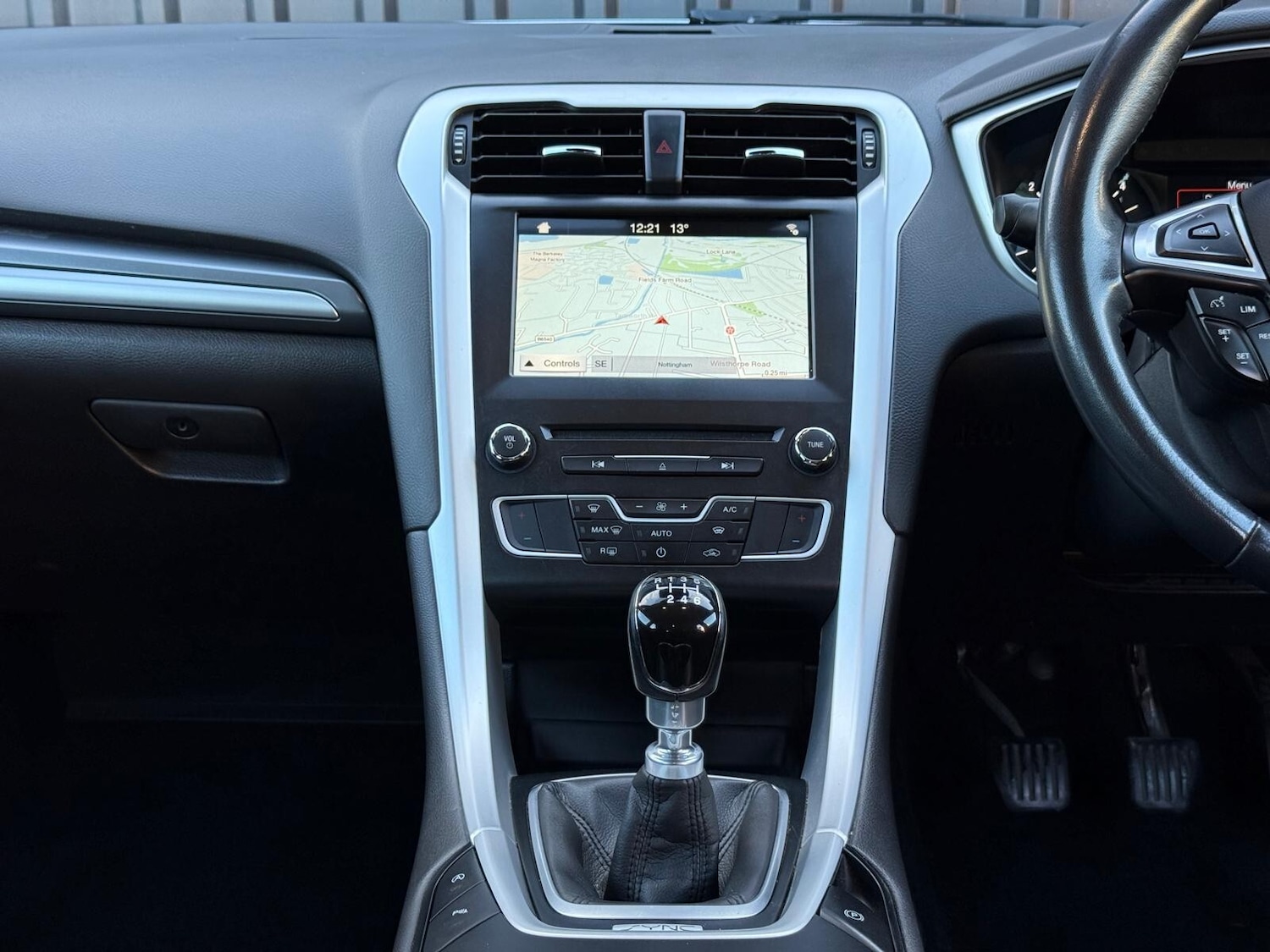 Used Ford Mondeo 2018 for sale - 76400789: Photo 16