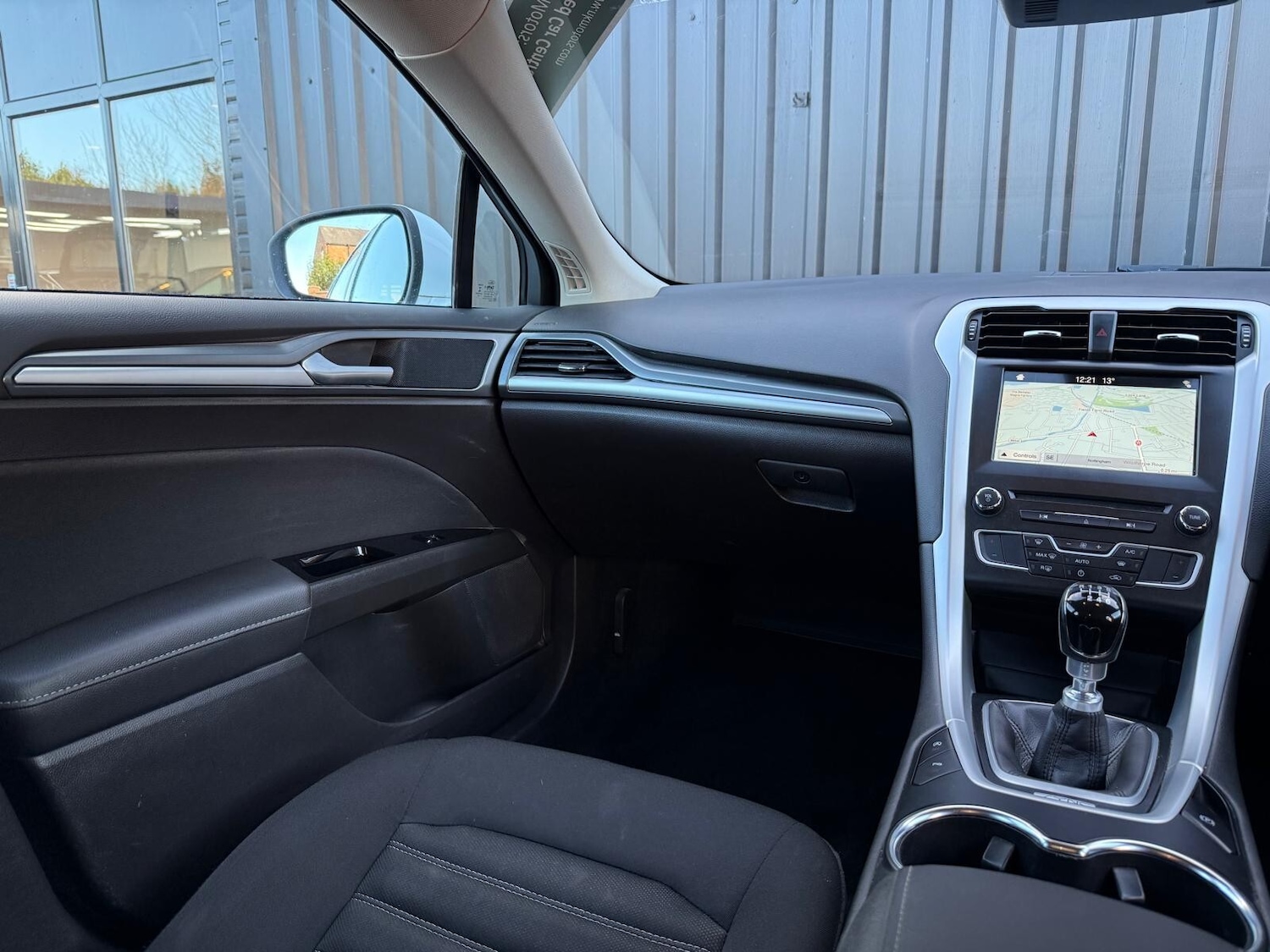 Used Ford Mondeo 2018 for sale - 76400789: Photo 18