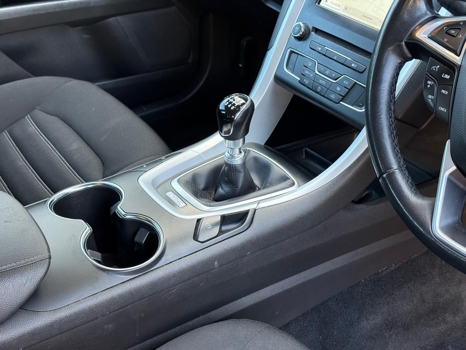 Used Ford Mondeo 2018 for sale - 76400789: Photo 20