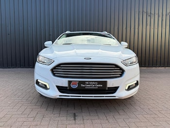 Used Ford Mondeo 2018 for sale - 76400789: Photo