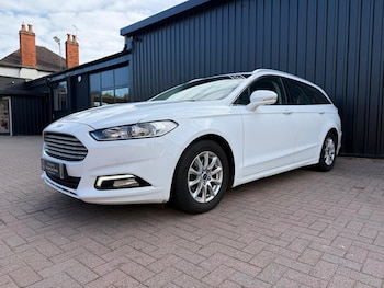 Used Ford Mondeo 2018 for sale - 76400789: Photo