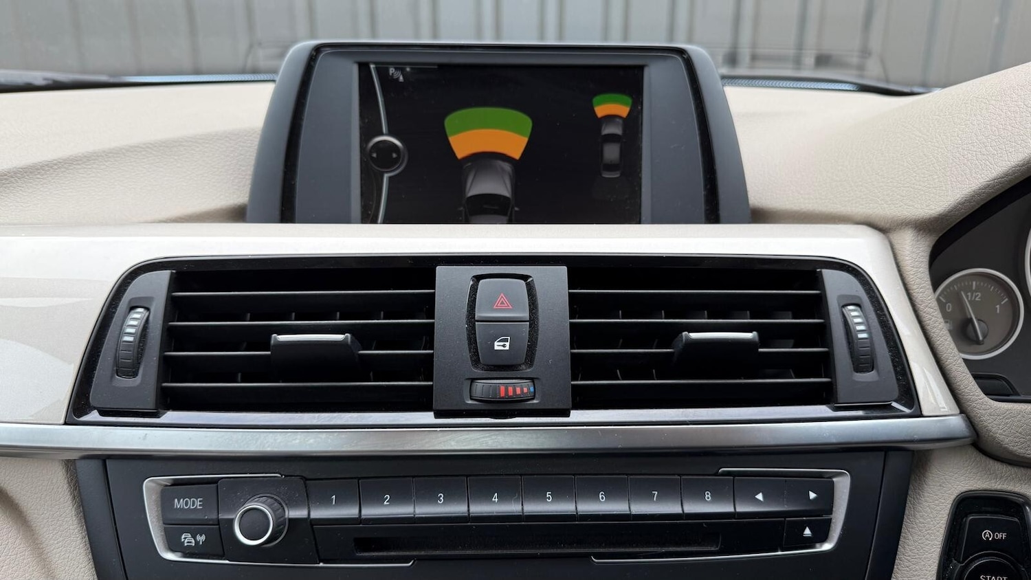 Used BMW 3 Series 2012 for sale - 76623598: Photo 17