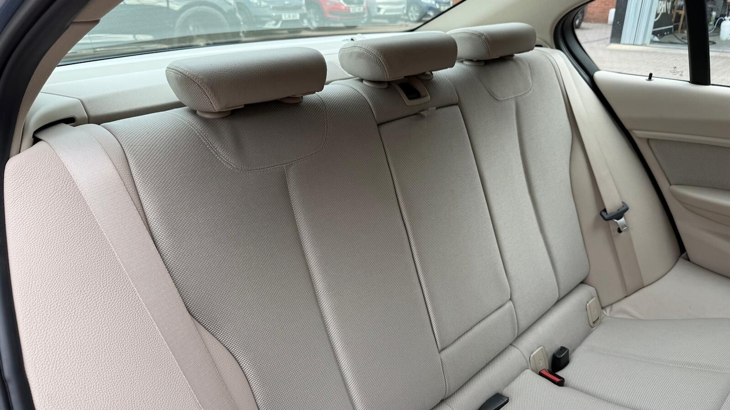 Used BMW 3 Series 2012 for sale - 76623598: Photo 27