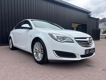 Used Vauxhall Insignia 2015 for sale - 75509635: Photo