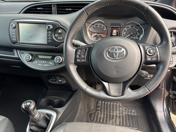 Used Toyota Yaris 2018 for sale - 76161469: Photo 32