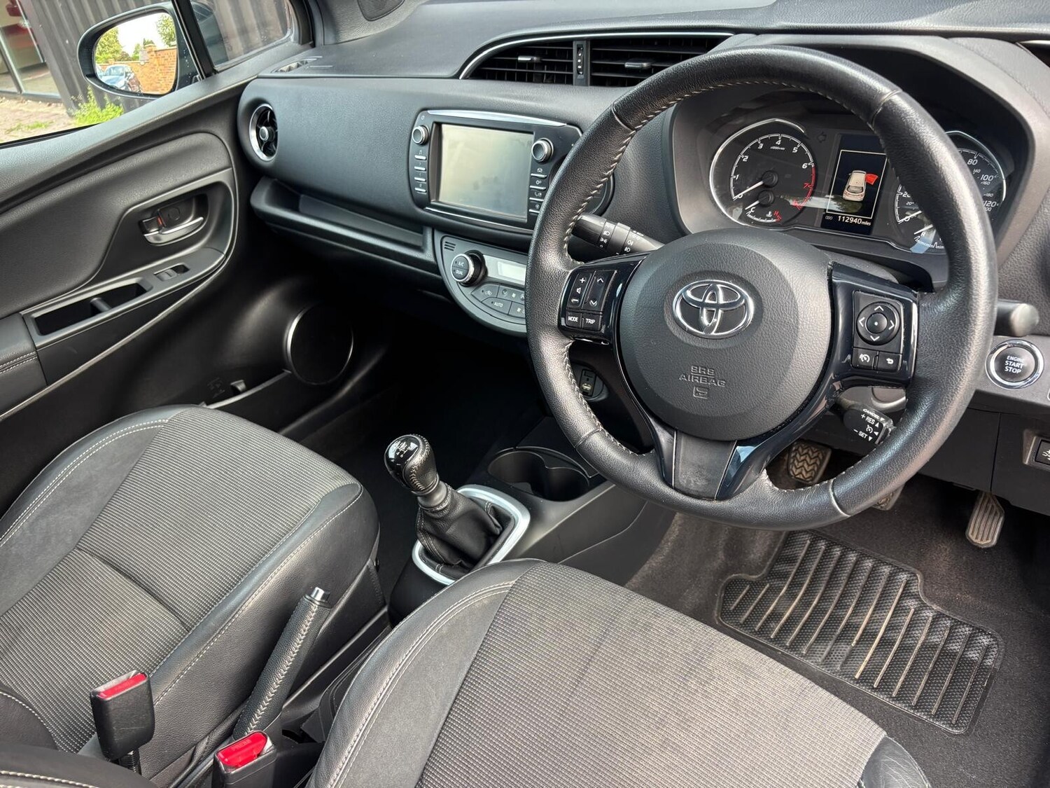 Used Toyota Yaris 2018 for sale - 76161469: Photo 34
