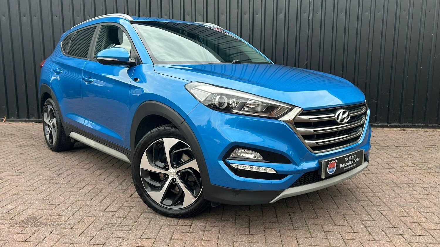 Used Hyundai TUCSON 2017 for sale - 76487261: Photo 2