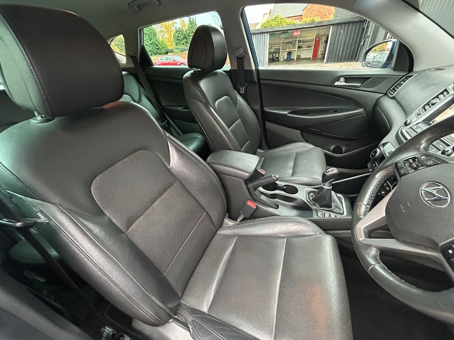 Used Hyundai TUCSON 2017 for sale - 76487261: Photo 25