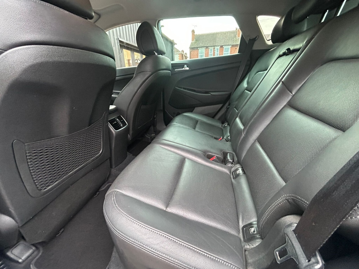 Used Hyundai TUCSON 2017 for sale - 76487261: Photo 31