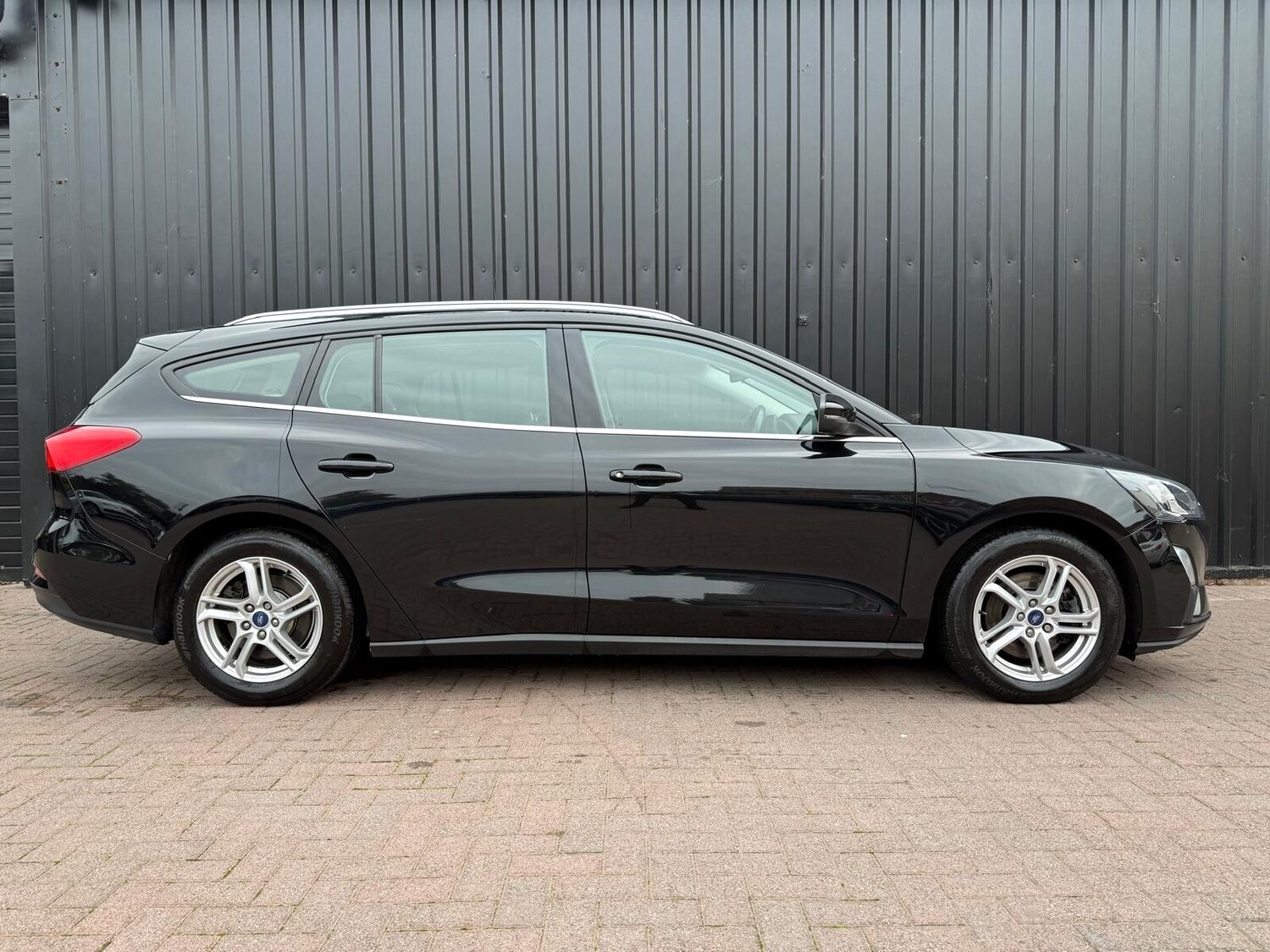 Used Ford Focus 2021 for sale - 76312093: Photo 11