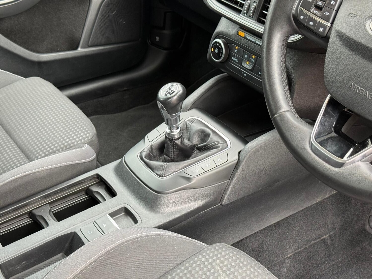 Used Ford Focus 2021 for sale - 76312093: Photo 22