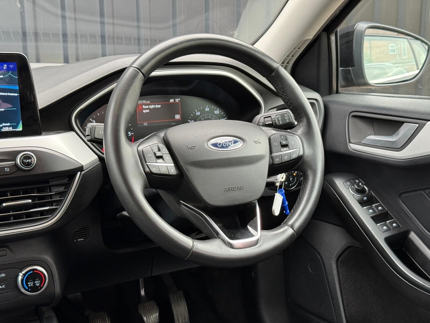 Used Ford Focus 2021 for sale - 76312093: Photo 26