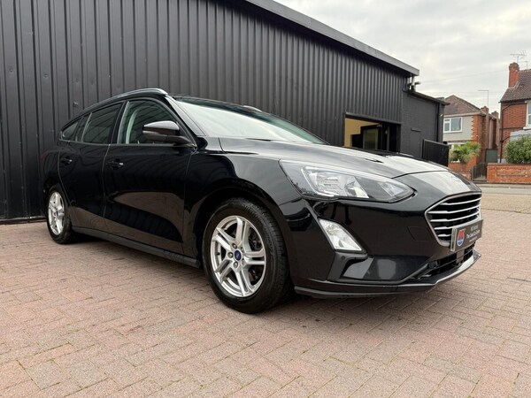 Used Ford Focus 2021 for sale - 76312093: Photo 3
