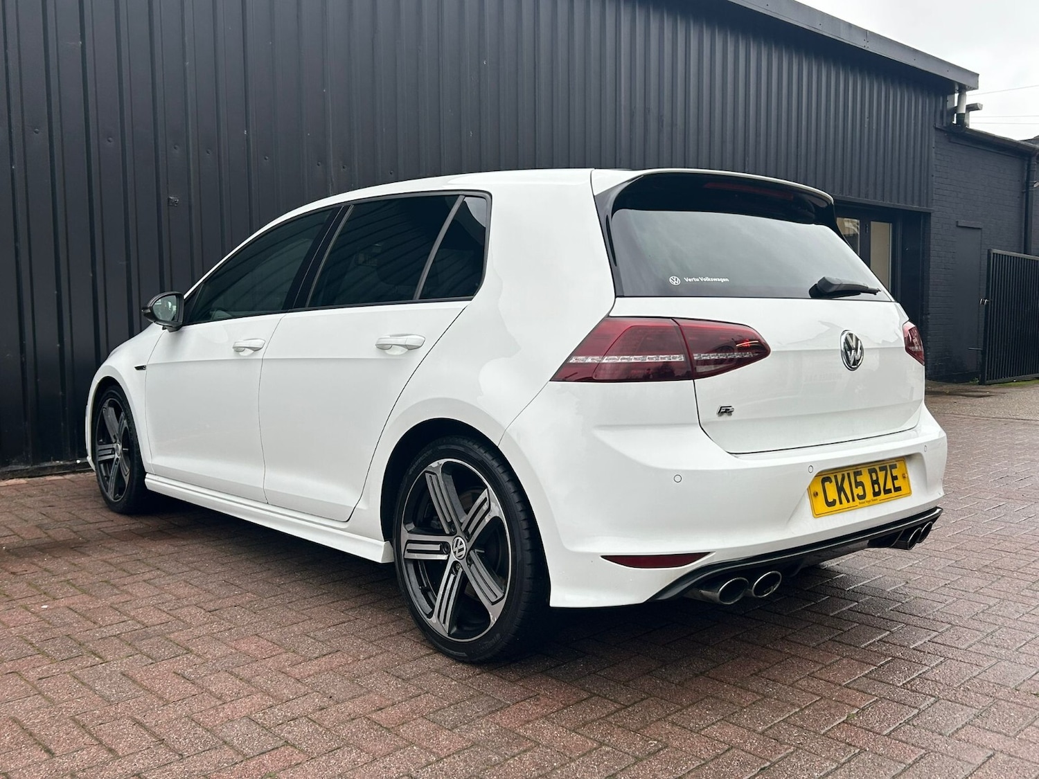 Used Volkswagen Golf 2015 for sale - 76766063: Photo 9