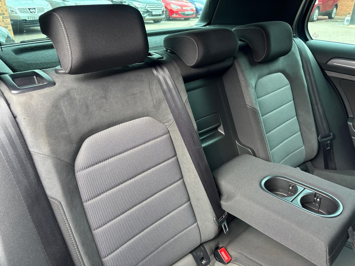 Used Volkswagen Golf 2016 for sale - 76908032: Photo 19