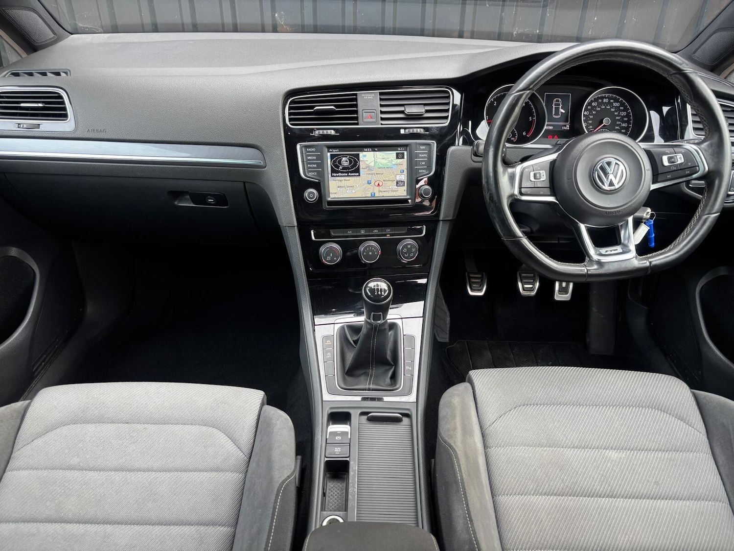 Used Volkswagen Golf 2016 for sale - 76908032: Photo 25