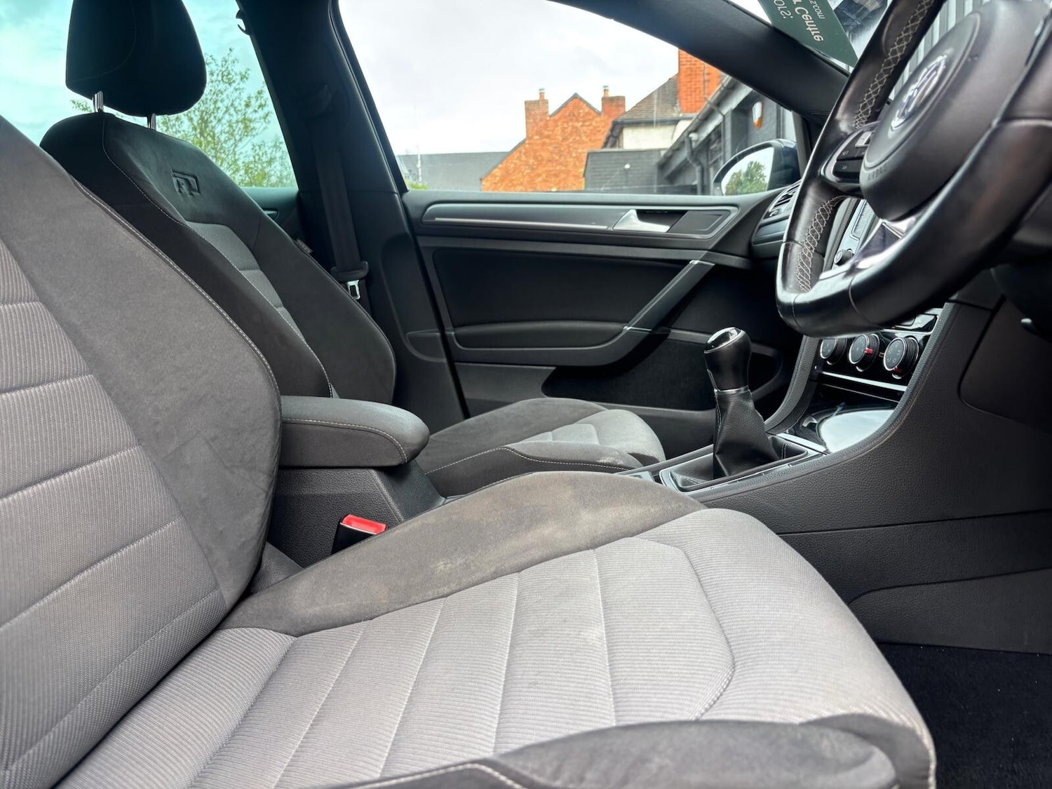 Used Volkswagen Golf 2016 for sale - 76908032: Photo 35