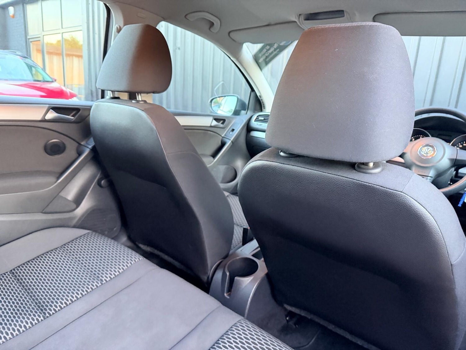 Used Volkswagen Golf 2010 for sale - 76372771: Photo 15