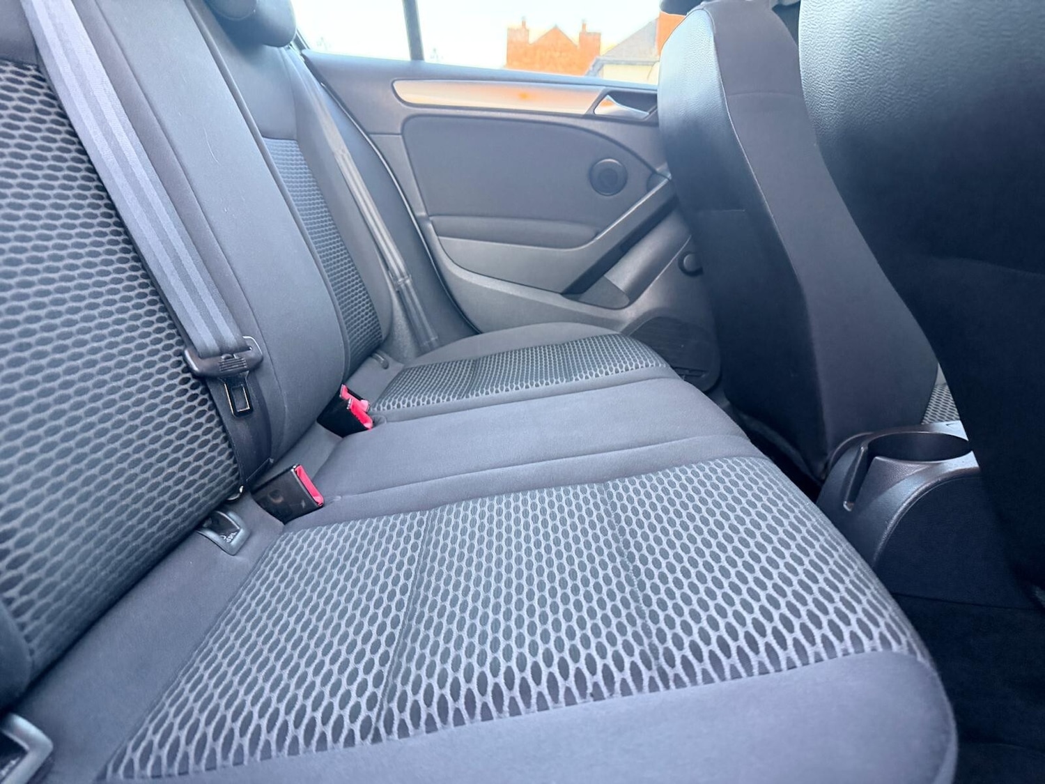 Used Volkswagen Golf 2010 for sale - 76372771: Photo 20
