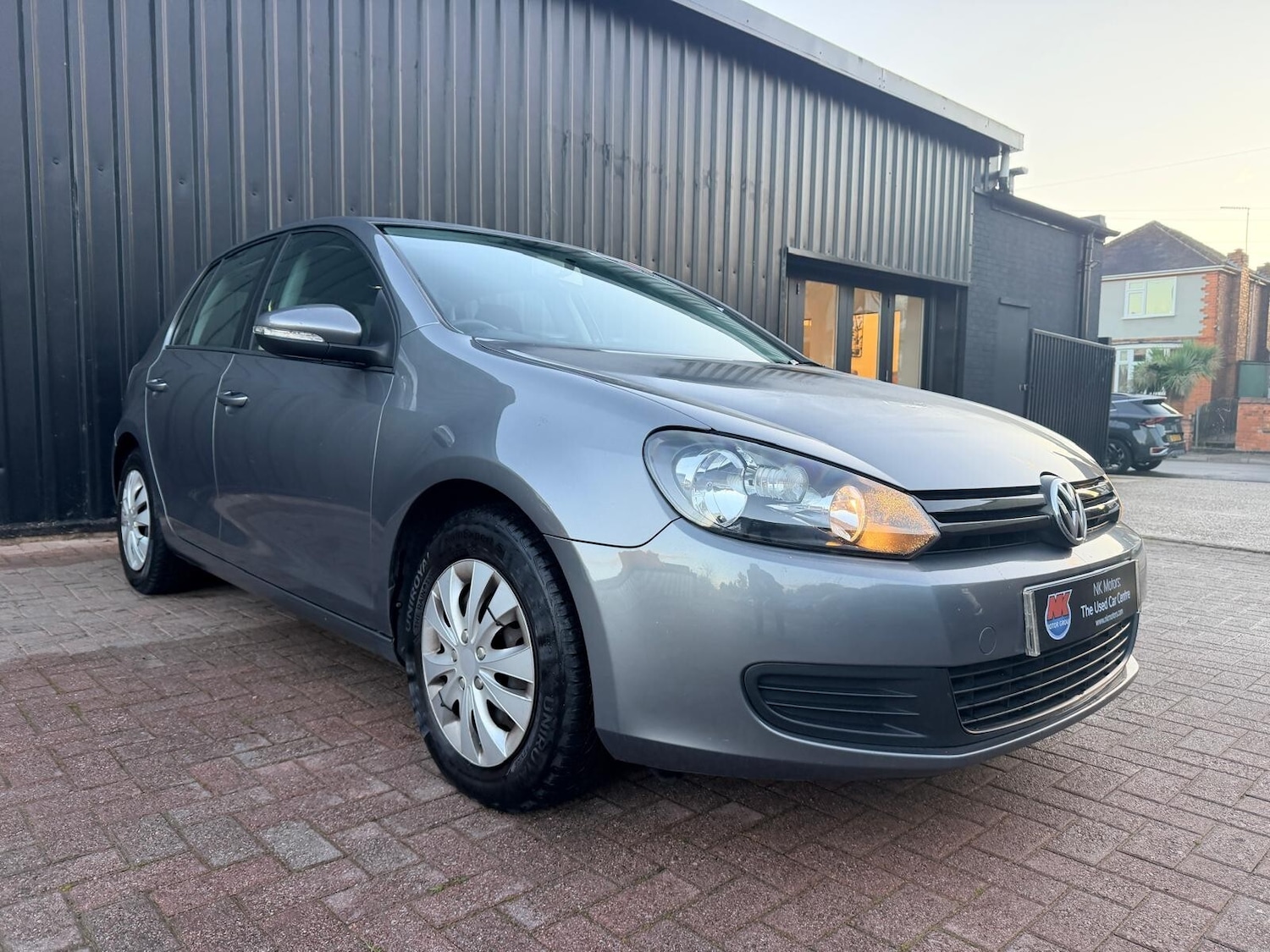 Used Volkswagen Golf 2010 for sale - 76372771: Photo 3