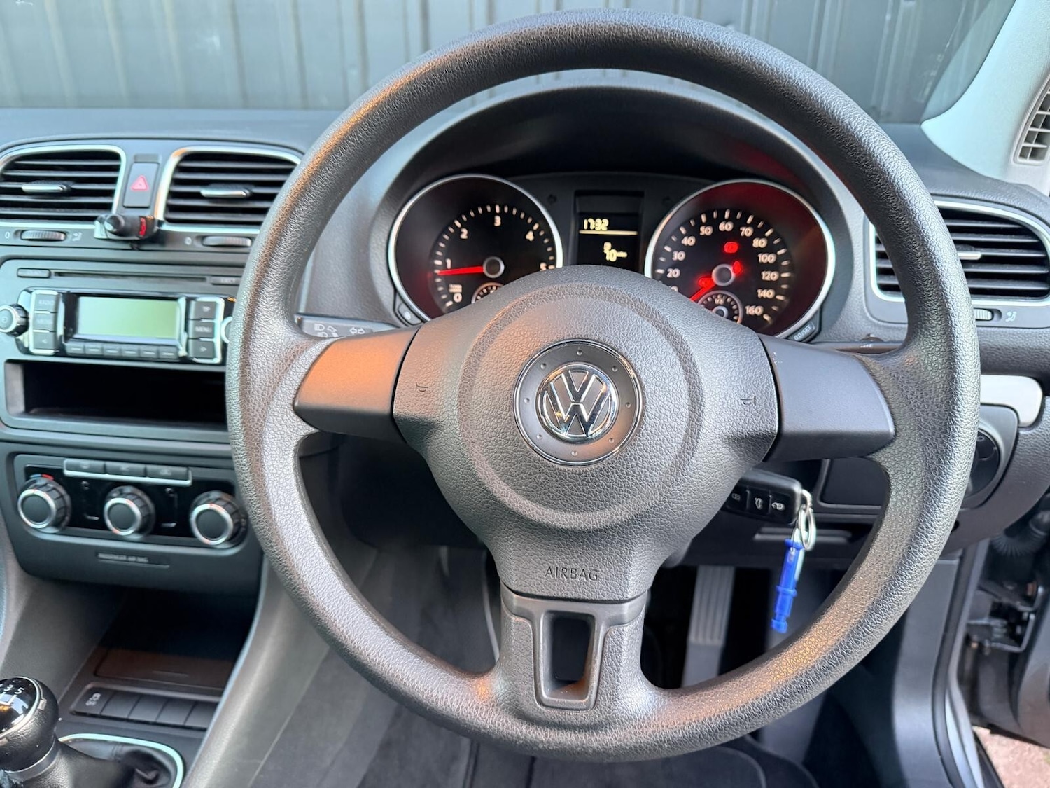 Used Volkswagen Golf 2010 for sale - 76372771: Photo 31