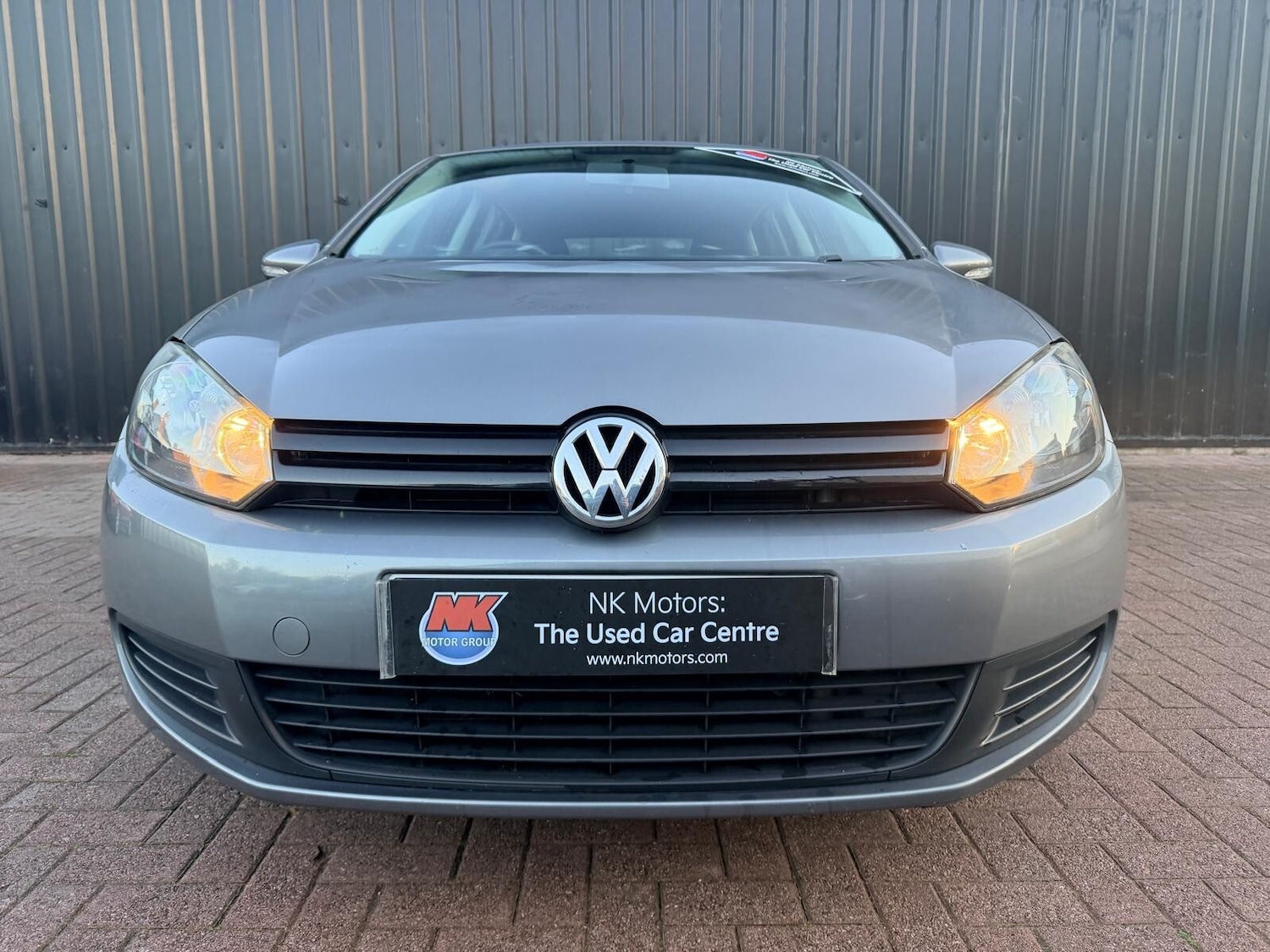 Used Volkswagen Golf 2010 for sale - 76372771: Photo 4