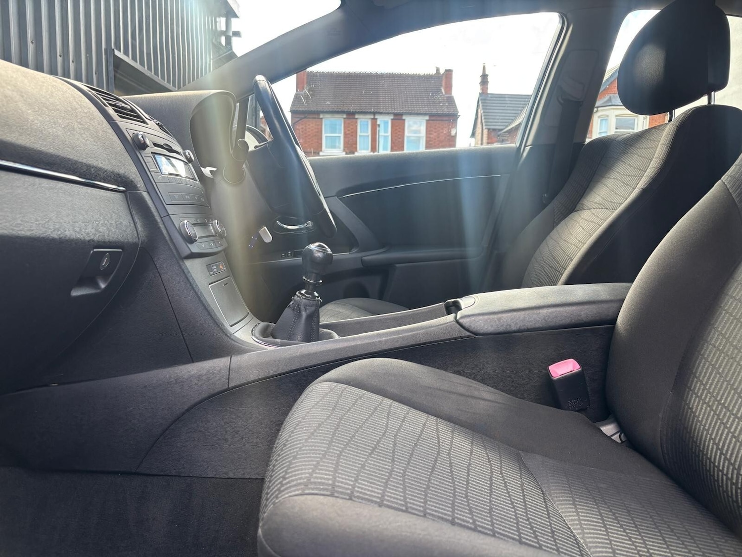 Used Toyota Avensis 2009 for sale - 76033740: Photo 31
