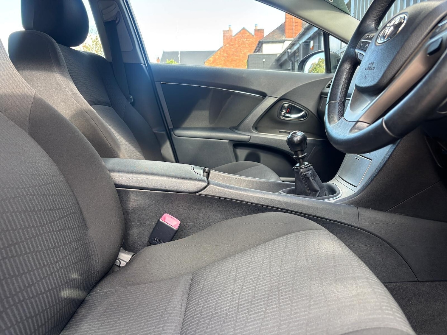 Used Toyota Avensis 2009 for sale - 76033740: Photo 33