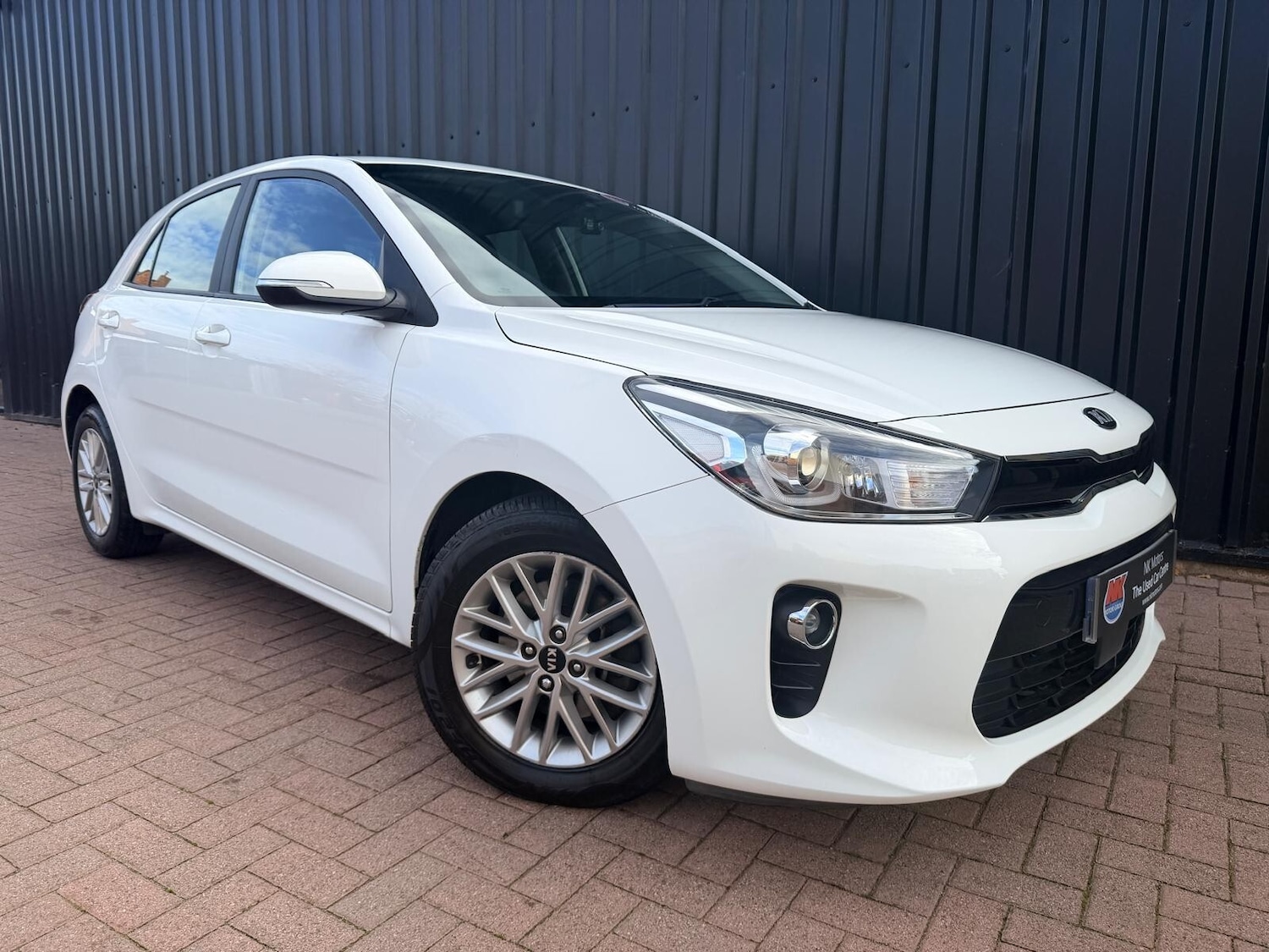 Used Kia Rio 2019 for sale - 76361764: Photo 2