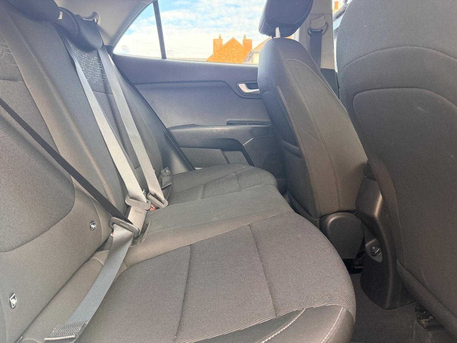 Used Kia Rio 2019 for sale - 76361764: Photo 23