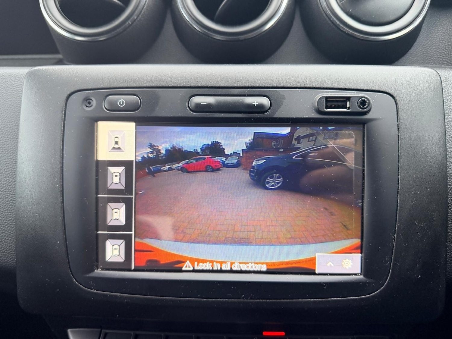 Used Dacia Duster 2020 for sale - 76366520: Photo 40