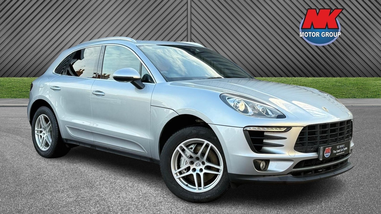 Used Porsche Macan 2015 for sale - 76834937: Photo 1