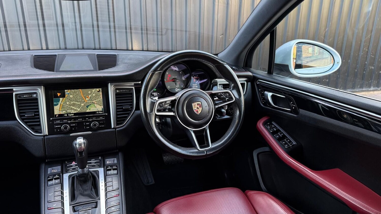 Used Porsche Macan 2015 for sale - 76834937: Photo 19