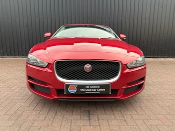 Used Jaguar XE 2016 for sale - 76458865: Photo