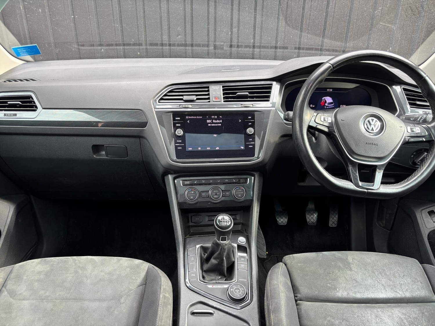 Vehicle 29
