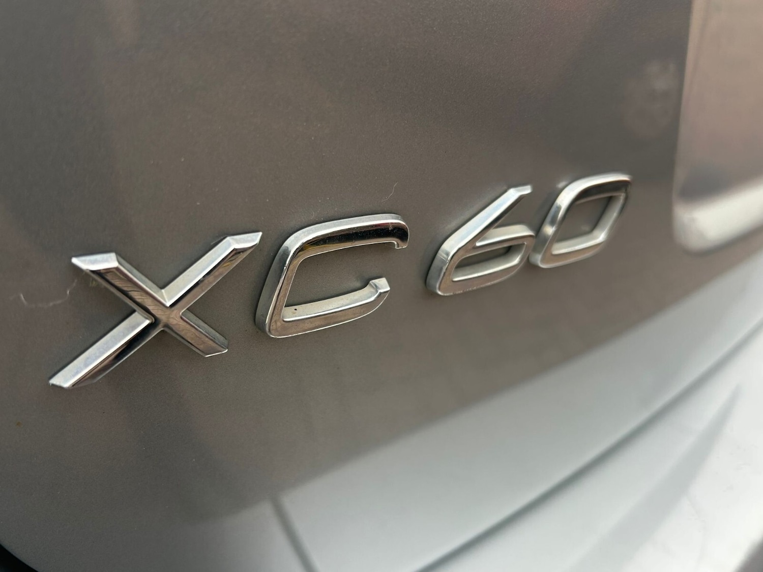 Used Volvo XC60 2015 for sale - 76914897: Photo 13