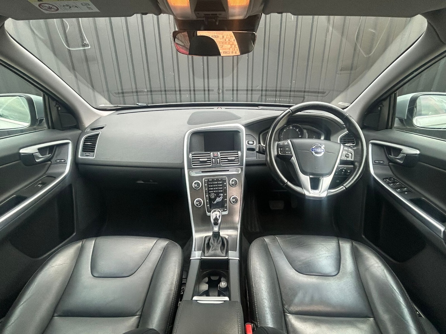 Used Volvo XC60 2015 for sale - 76914897: Photo 21