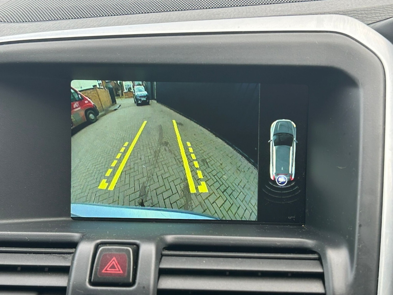 Used Volvo XC60 2015 for sale - 76914897: Photo 34