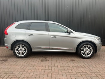 Used Volvo XC60 2015 for sale - 76914897: Photo