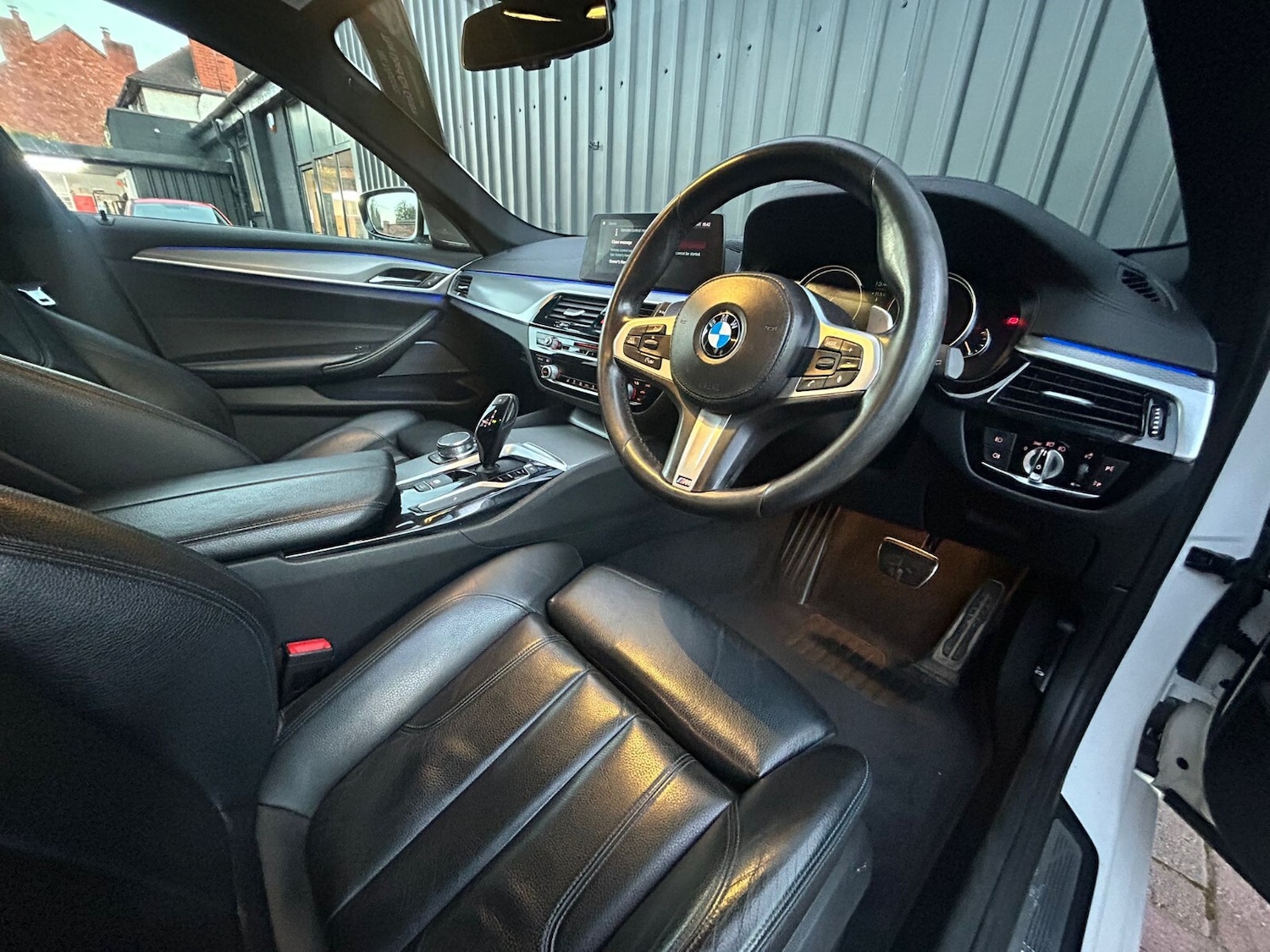 Used BMW 5 Series 2017 for sale - 76915061: Photo 12