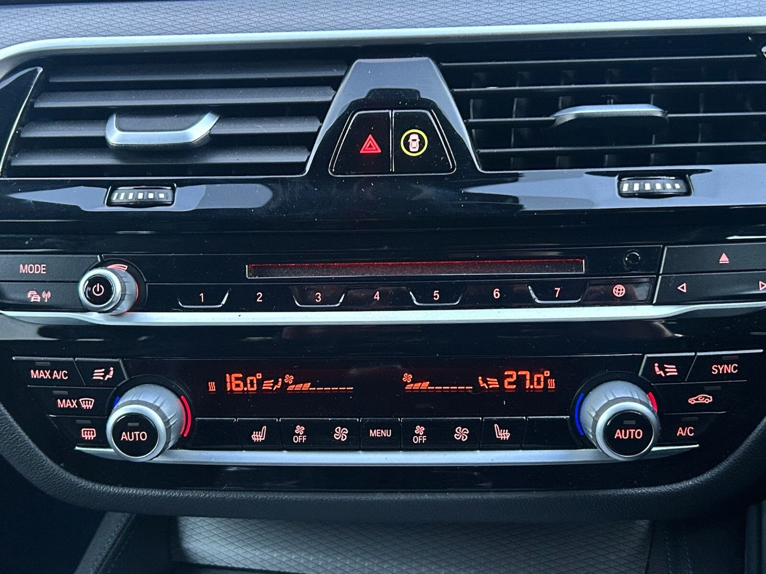 Used BMW 5 Series 2017 for sale - 76915061: Photo 27