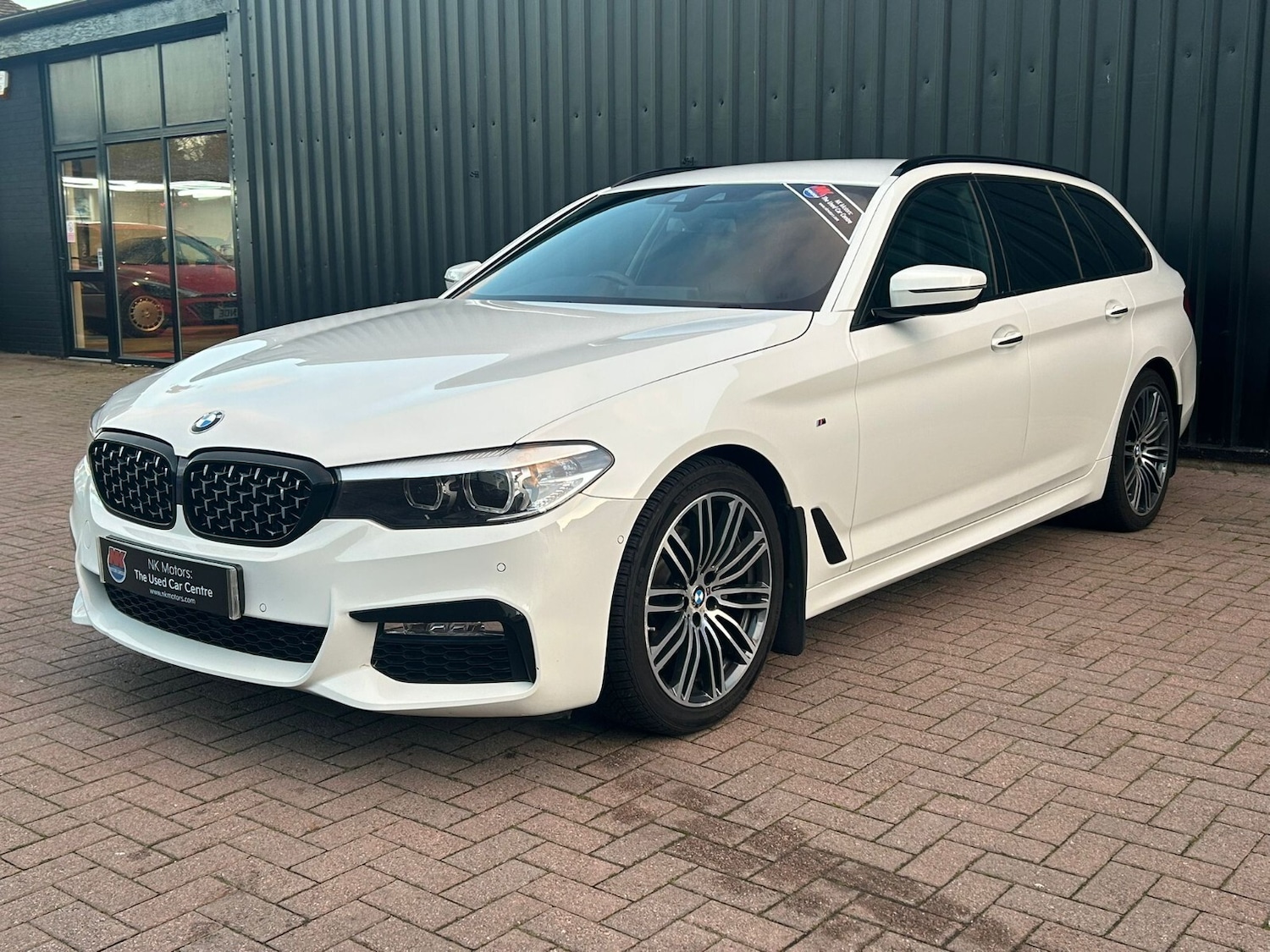 Used BMW 5 Series 2017 for sale - 76915061: Photo 5