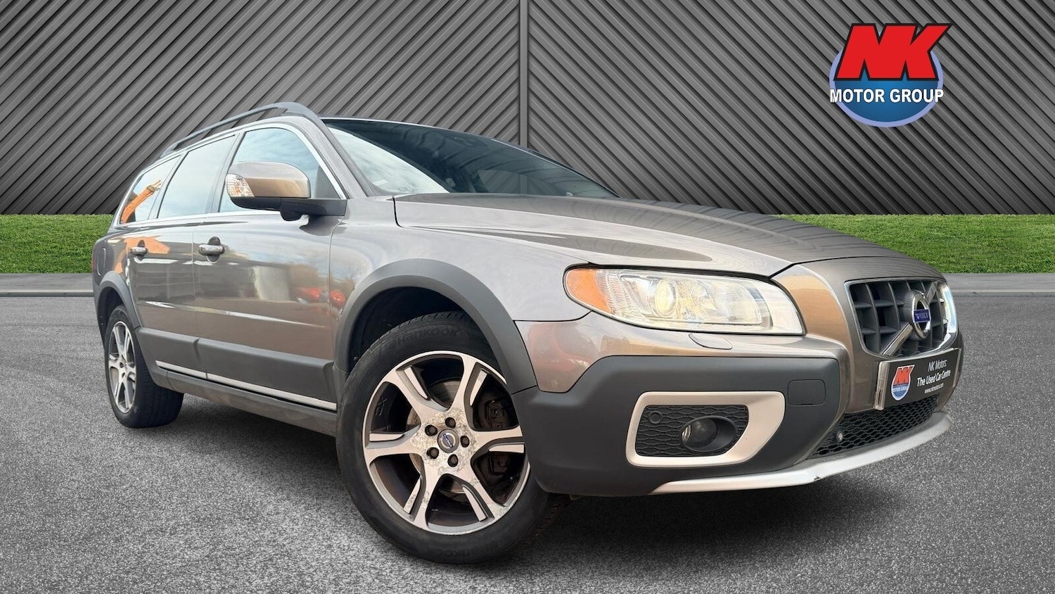 Used Volvo XC70 2011 for sale - 76361852: Photo 1