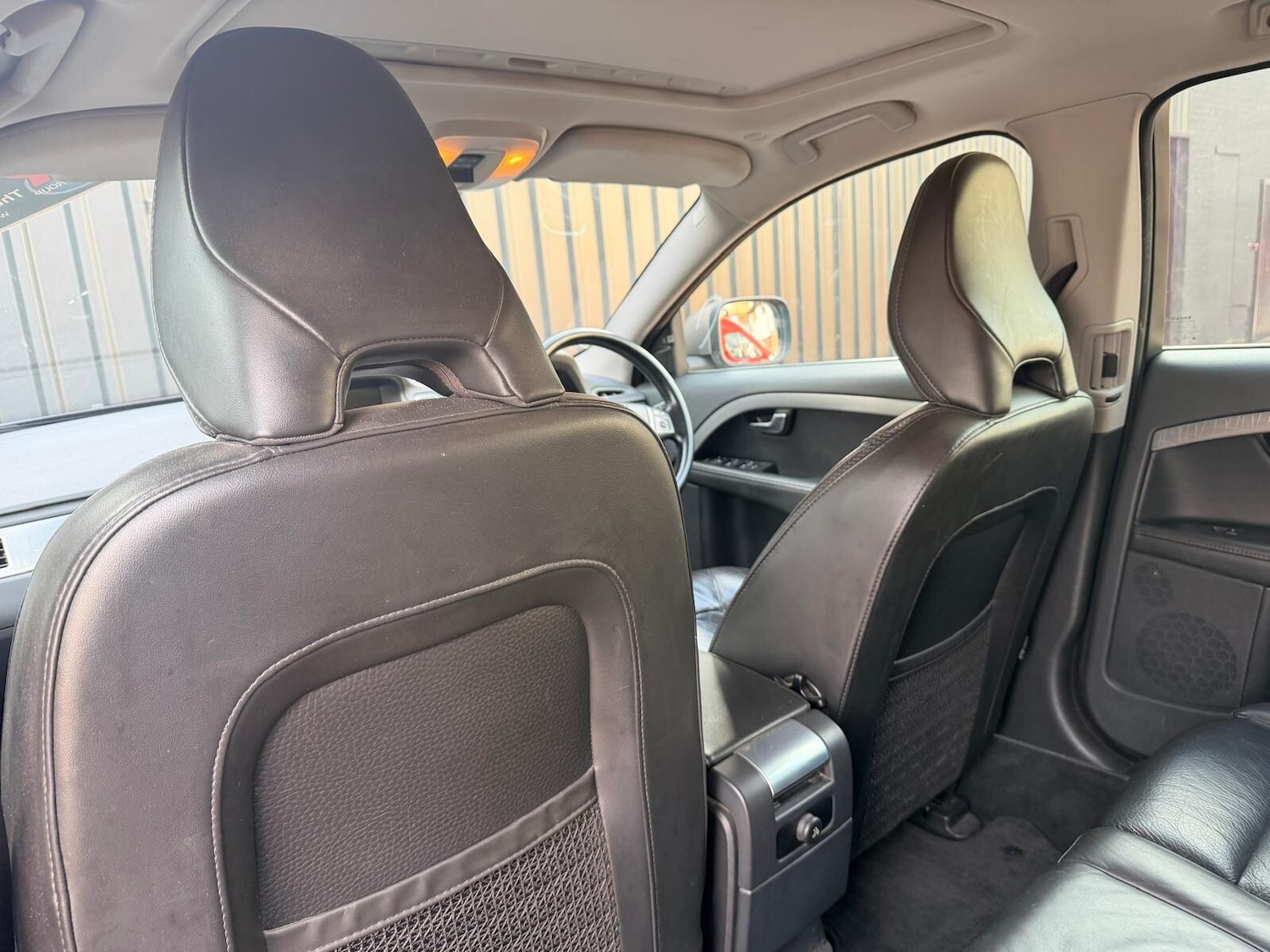 Used Volvo XC70 2011 for sale - 76361852: Photo 20