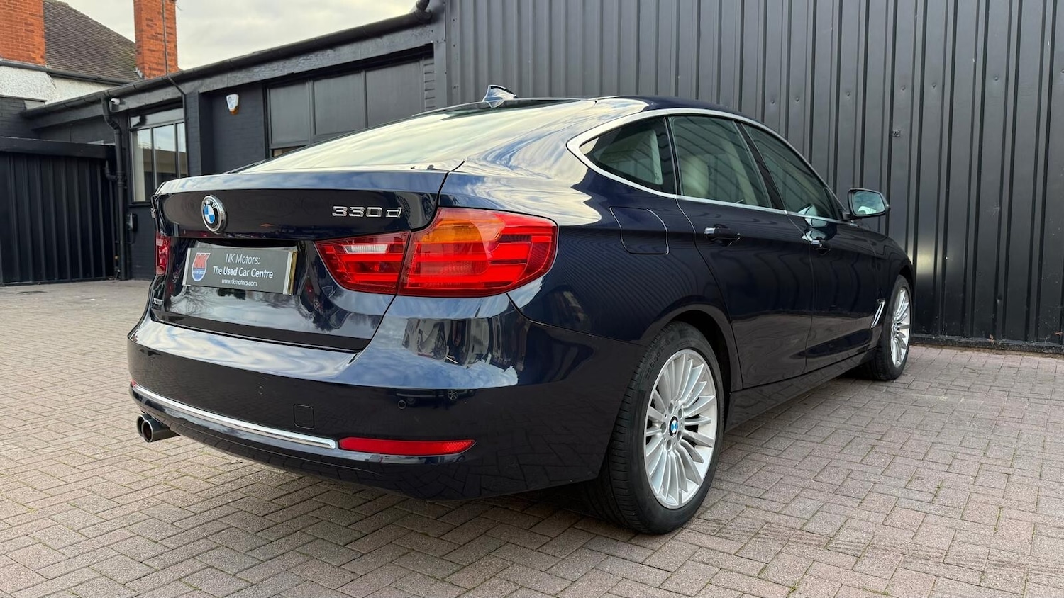 Used BMW 3 Series 2015 for sale - 76623512: Photo 10