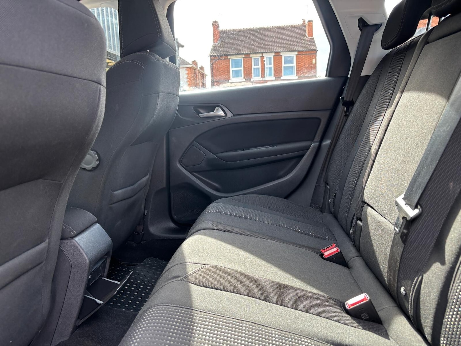 Used Peugeot 308 2016 for sale - 76602961: Photo 22