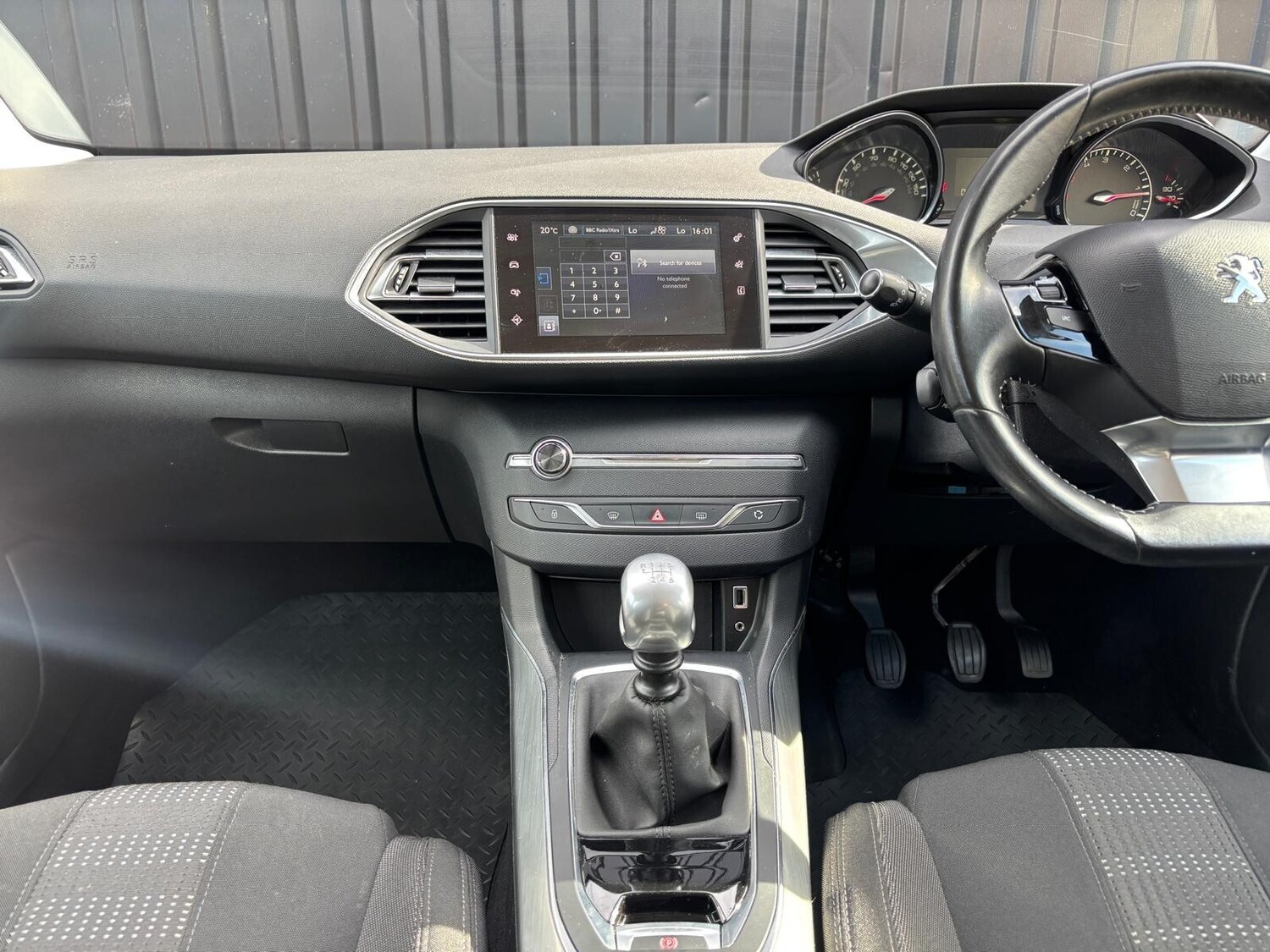 Used Peugeot 308 2016 for sale - 76602961: Photo 26