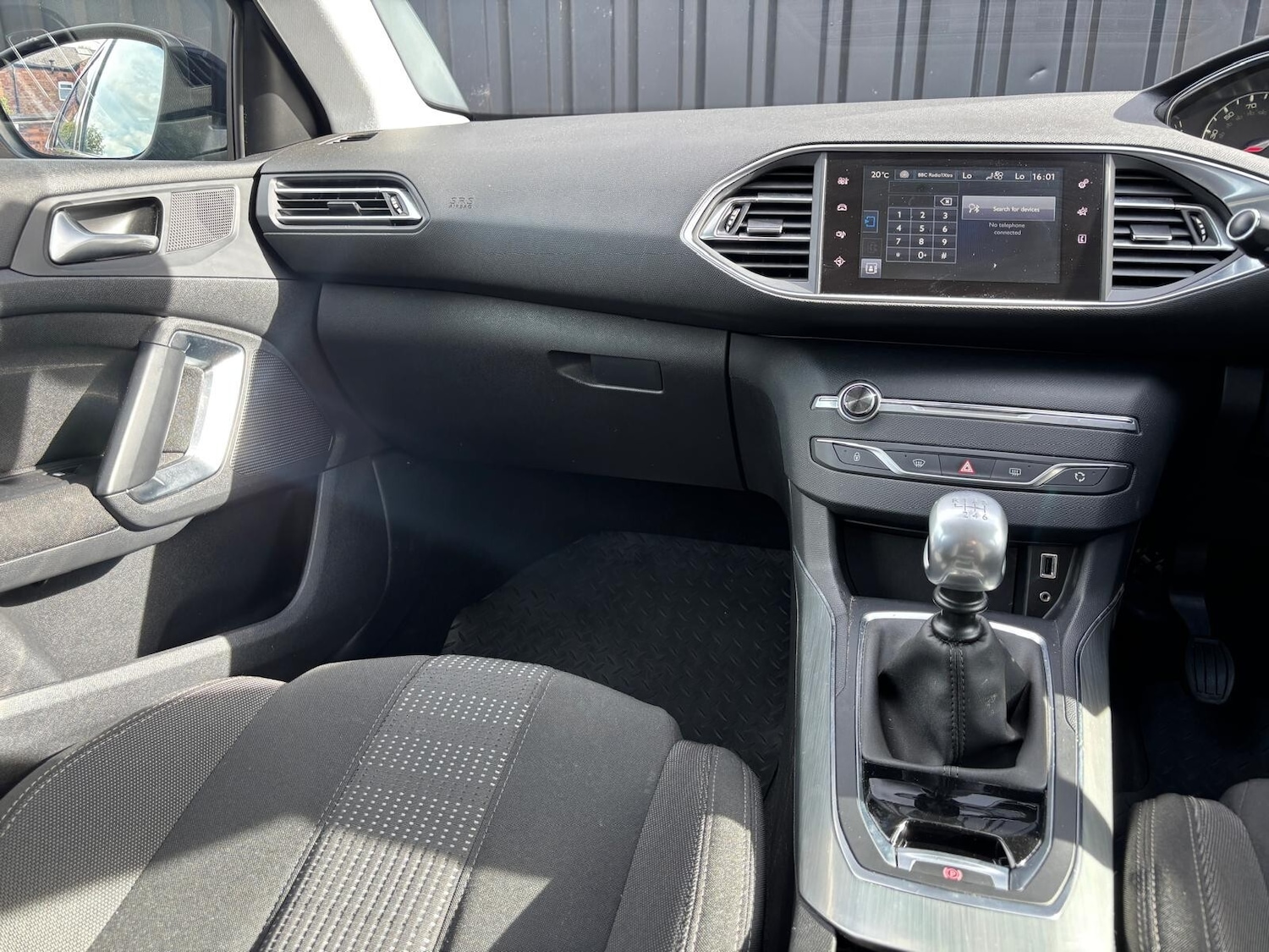 Used Peugeot 308 2016 for sale - 76602961: Photo 28