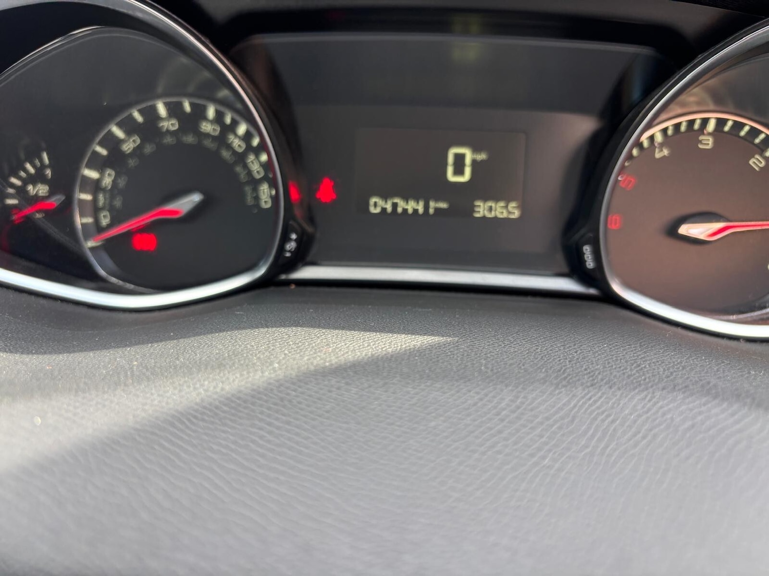 Used Peugeot 308 2016 for sale - 76602961: Photo 37