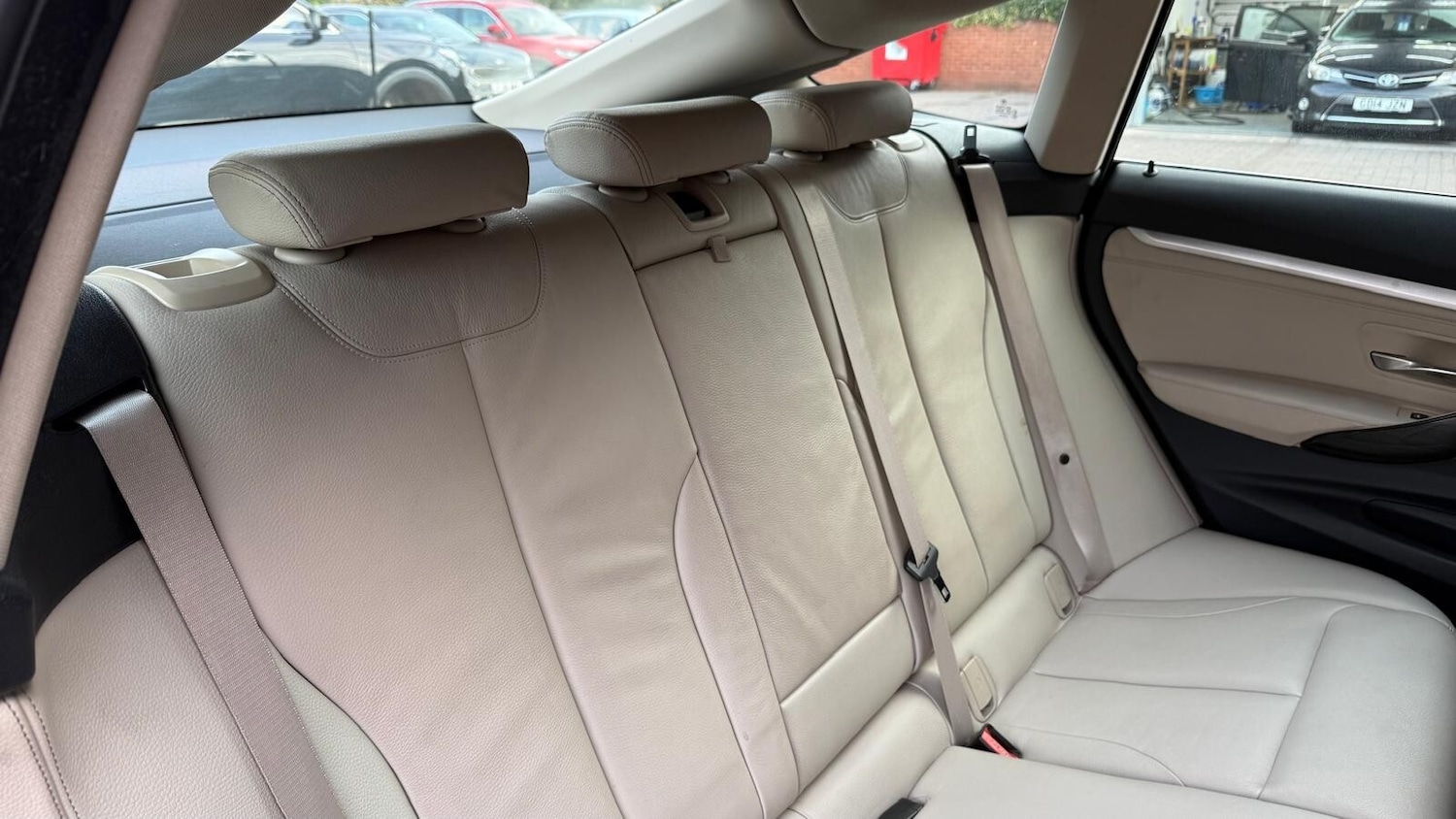 Used BMW 3 Series 2015 for sale - 76933274: Photo 27